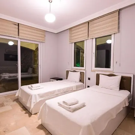 Villa 5 Star With First Class Amenities, 1004